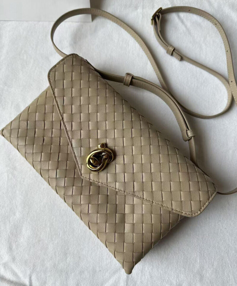 Bottega Veneta Knot Lock 817191